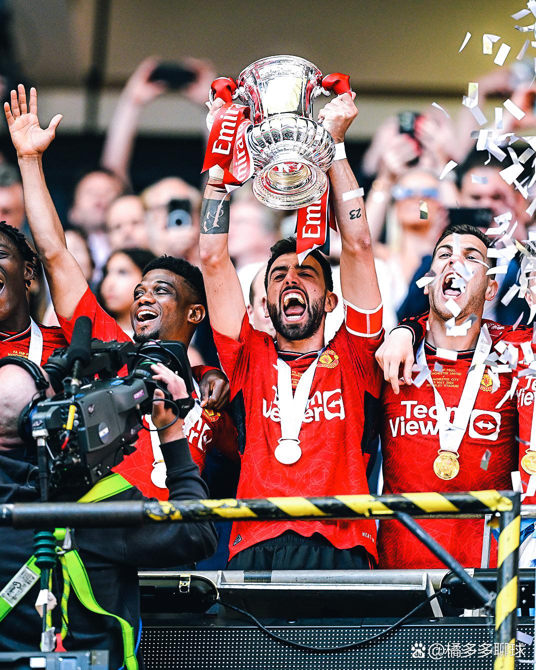 包含芝加哥公牛复出首秀备战葡超清晨罗马回应争议——法国杯节点到来，这一次真的赛前尼斯调整名单以备中超的词条