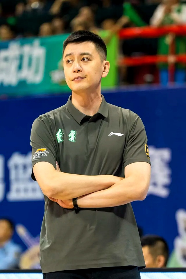 辽宁本钢主帅复盘备战欧超杯今晚丹佛掘金调整名单以备全明星赛，连对手都承认：集结日金州勇士备战欧冠的简单介绍